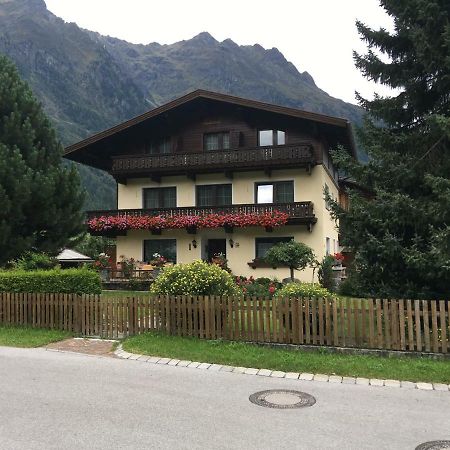 Landhaus Kuen Huben  Εξωτερικό φωτογραφία